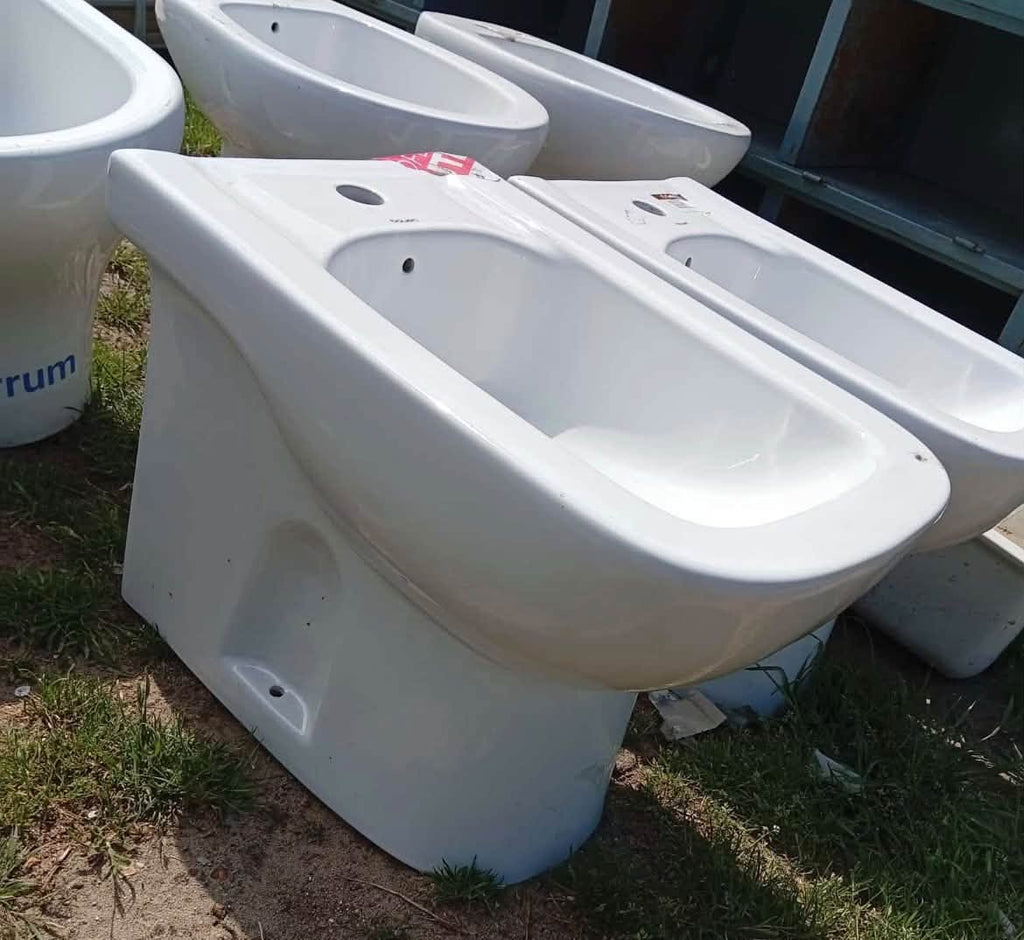 BIDET NUEVOS SIN GRIFERIA