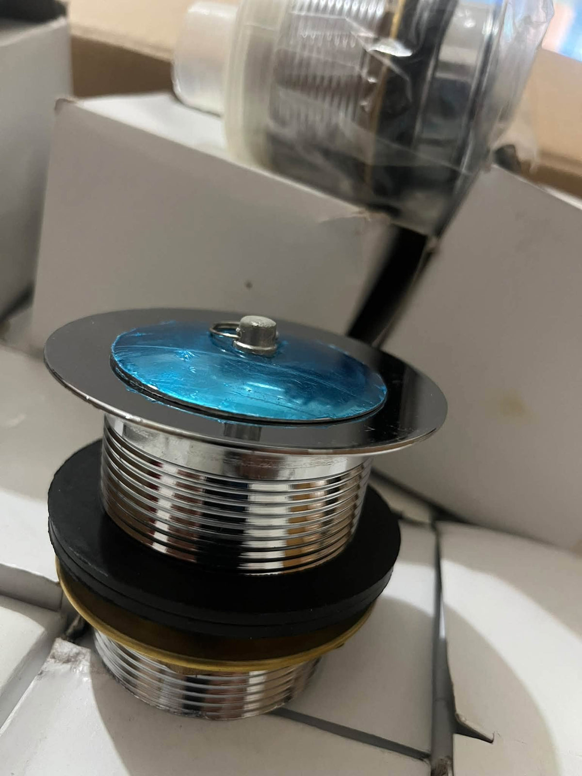 VALVULA PARA PILETA CON TAPON NUEVAS EN CAJA